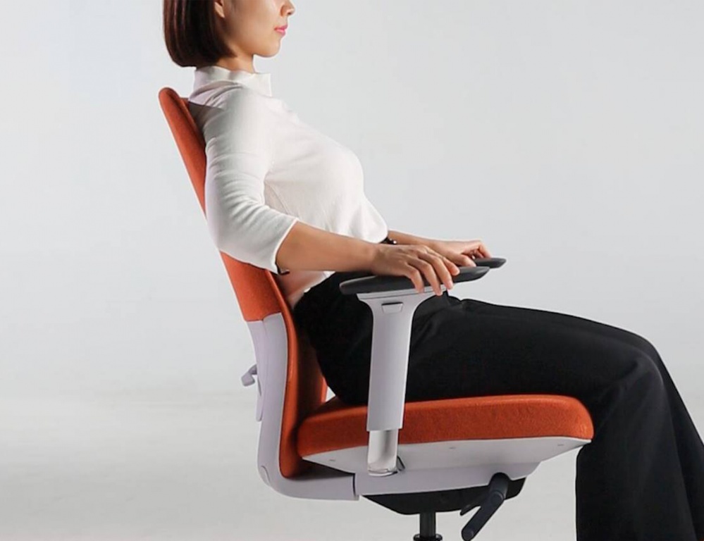 Godrej chair for back pain hot sale